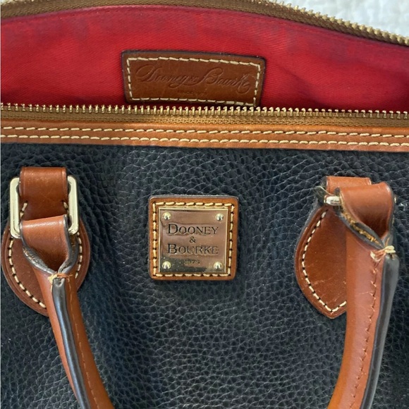 Dooney & Bourke Purse Black With Brown Pebbled Leather Shoulder Handbag - Picture 5 of 7